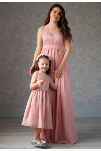 Нежные платья для мамы и дочки